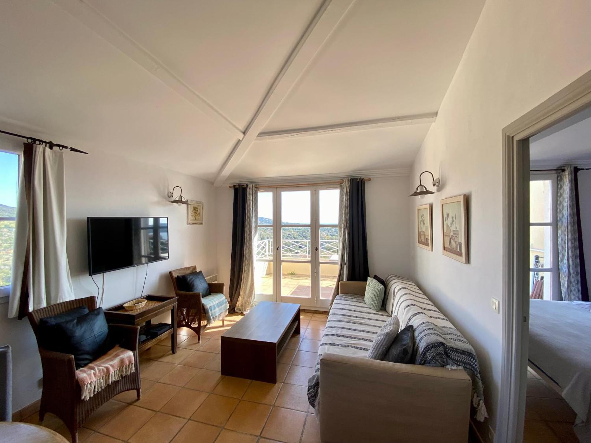 Les Restanques, Bastides Vue Golfe Saint Tropez Apartment Grimaud Exterior foto