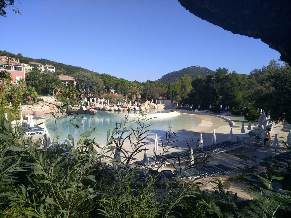Les Restanques, Bastides Vue Golfe Saint Tropez Apartment Grimaud Exterior foto