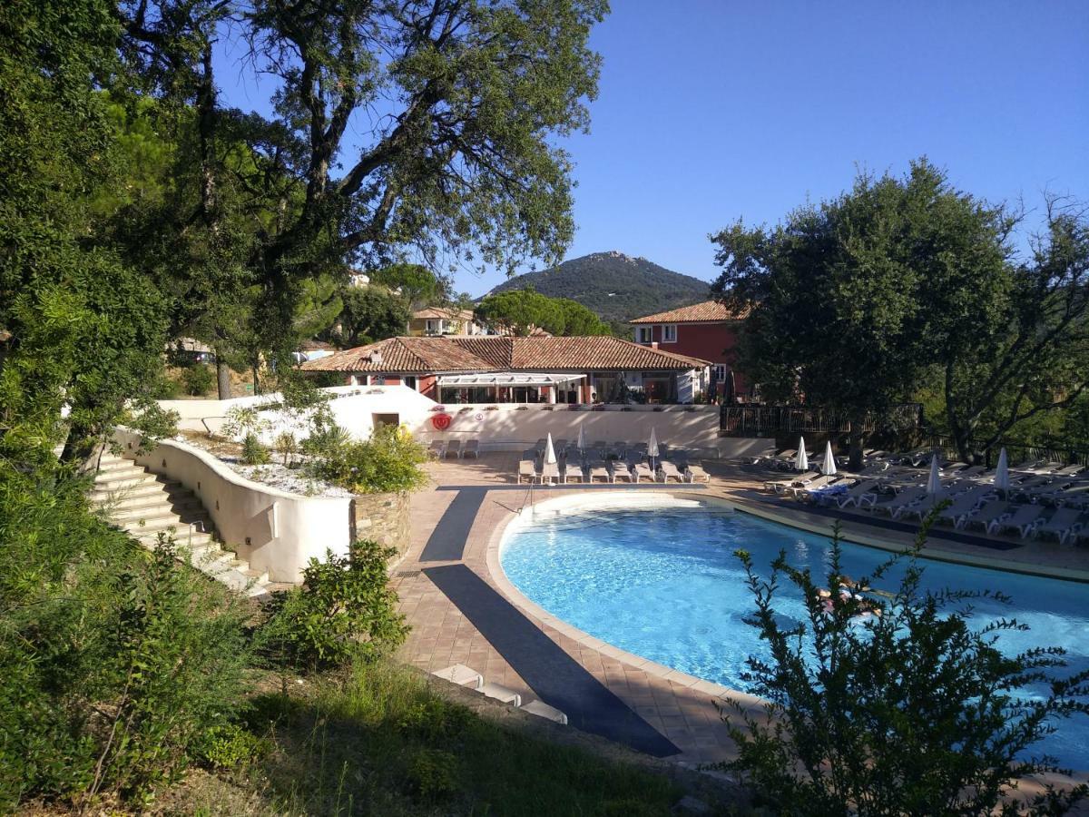 Les Restanques, Bastides Vue Golfe Saint Tropez Apartment Grimaud Exterior foto